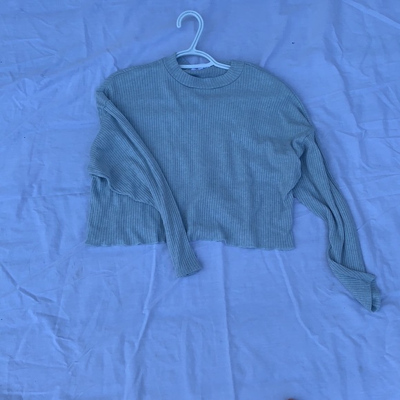 Light blue cropped long sleeve small - Picture 2 of 2